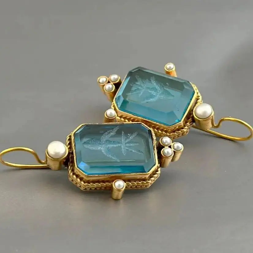 Elegant Vintage Etched Crystal Drop Earrings