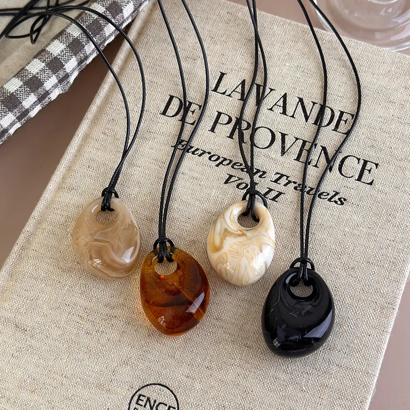 Minimalist Long Pendant Necklace - Black