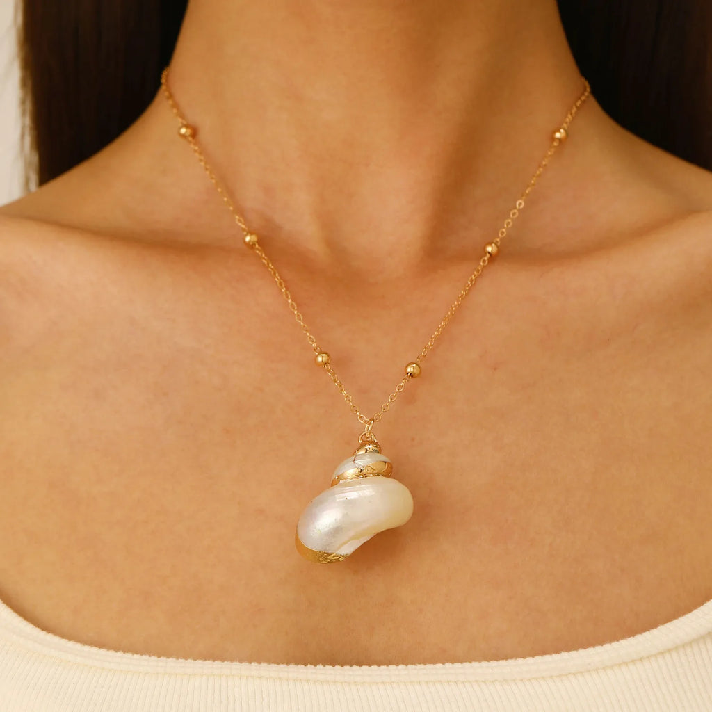 Shell Charm Necklace