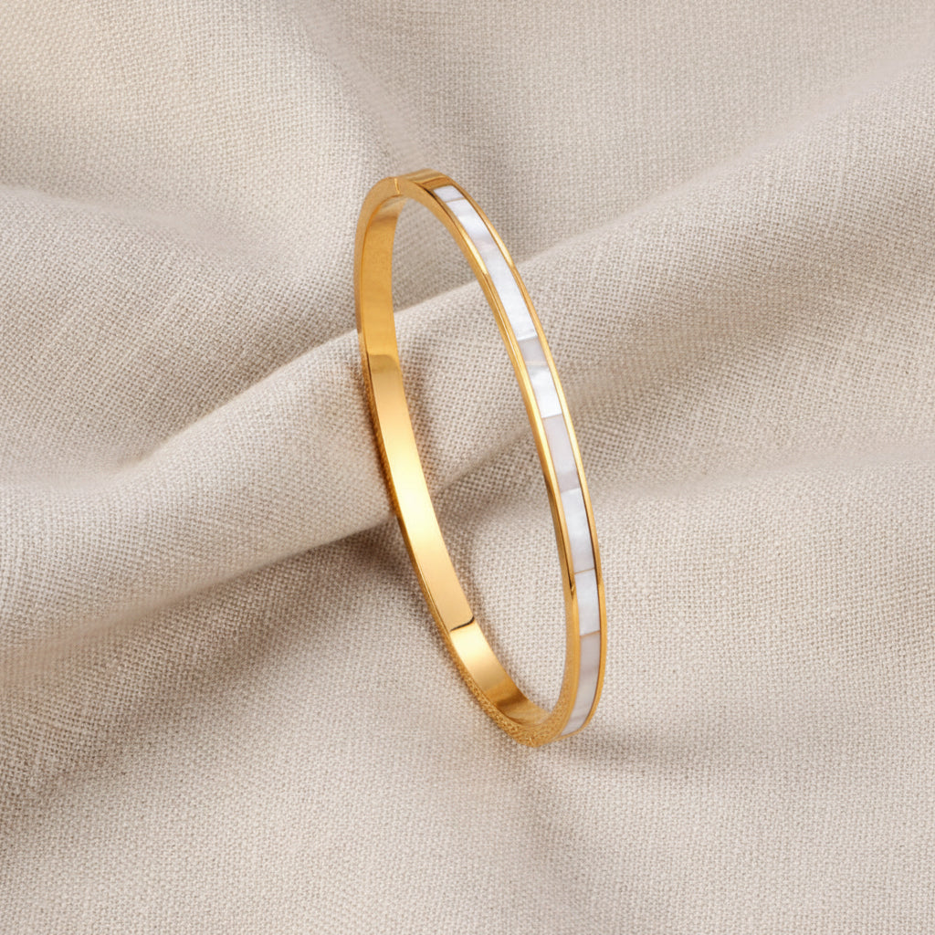 White and Gold Classic Hinged Bangle